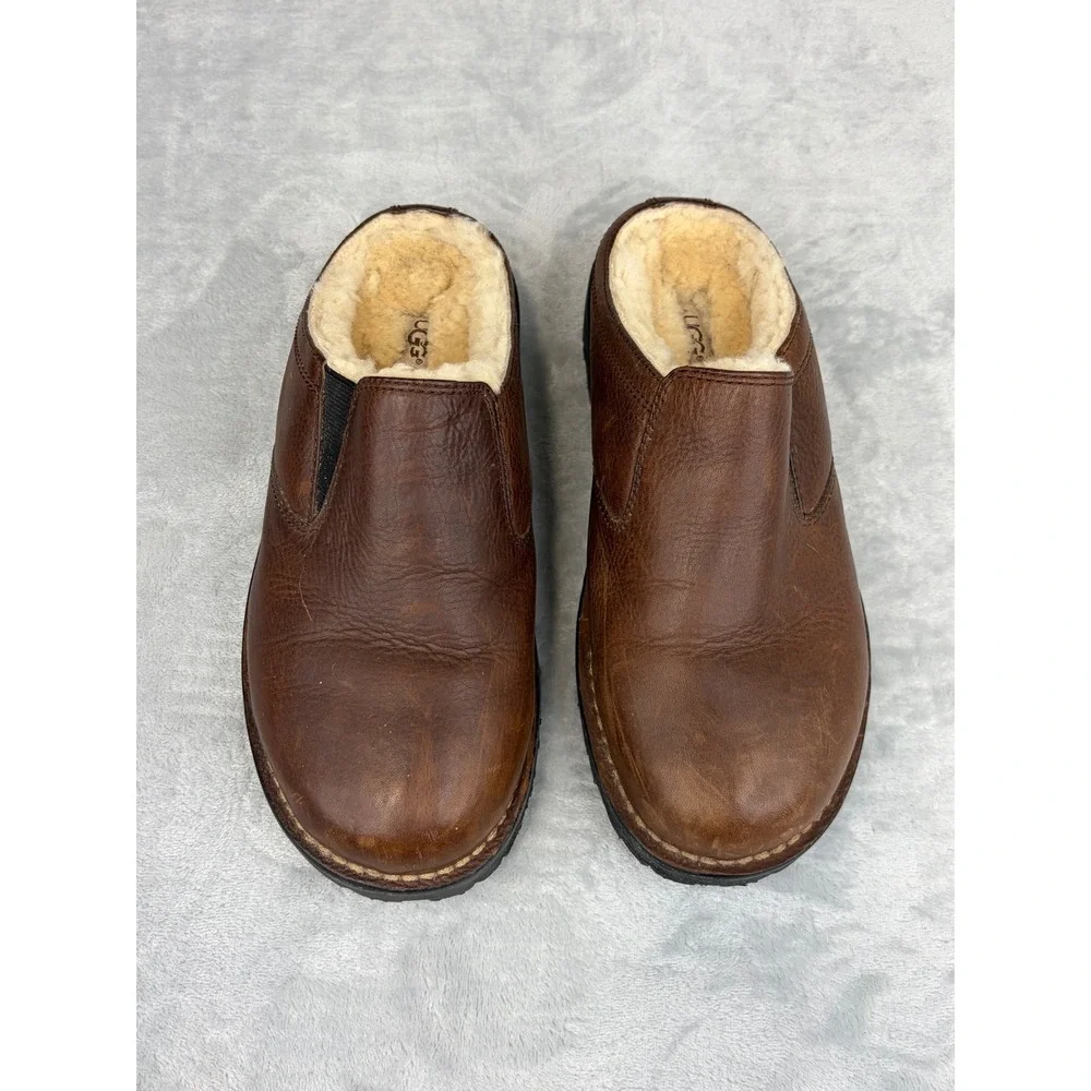 UGG Mens Brown Leather Shearling Lined Clogs Mules Shoes Size 9 Style 5140